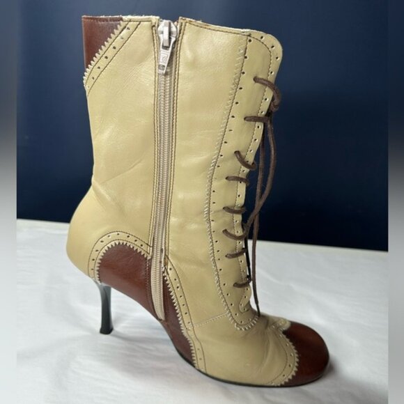 M.C. ; Power Brown Victorian Style Lace Up Boots Size 39 (US 8.5) - Picture 4 of 14